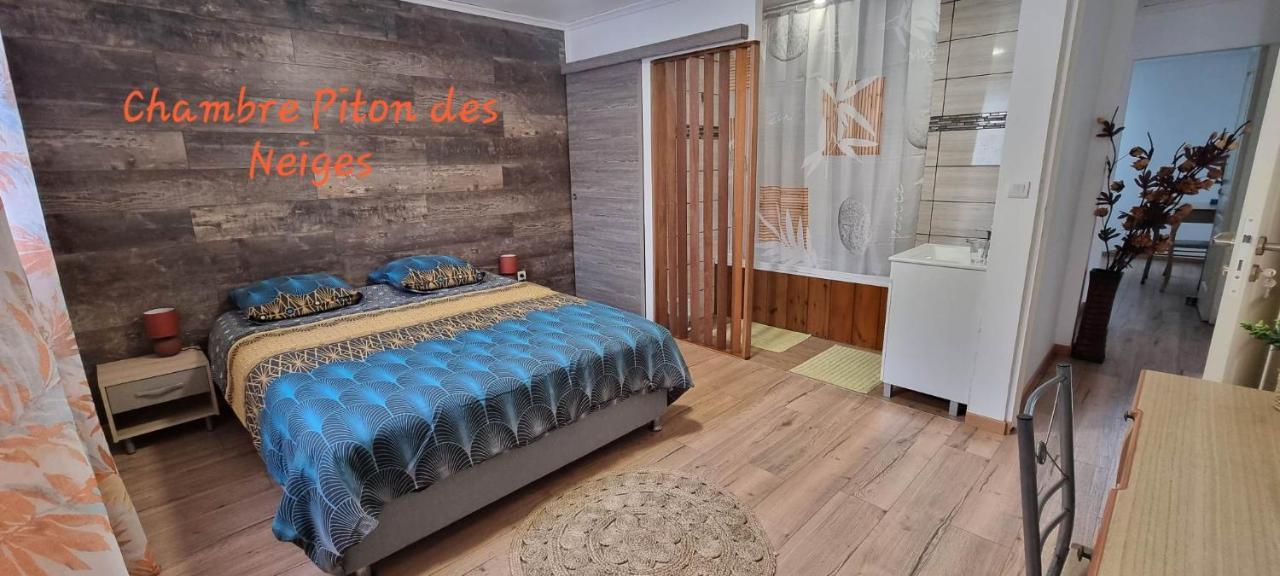 Chambre D'Hote Les Amoureux Du Cirque Cilaos Exteriör bild